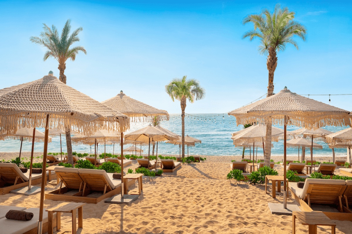 Ennea Beach Club by Hyatt Vivid