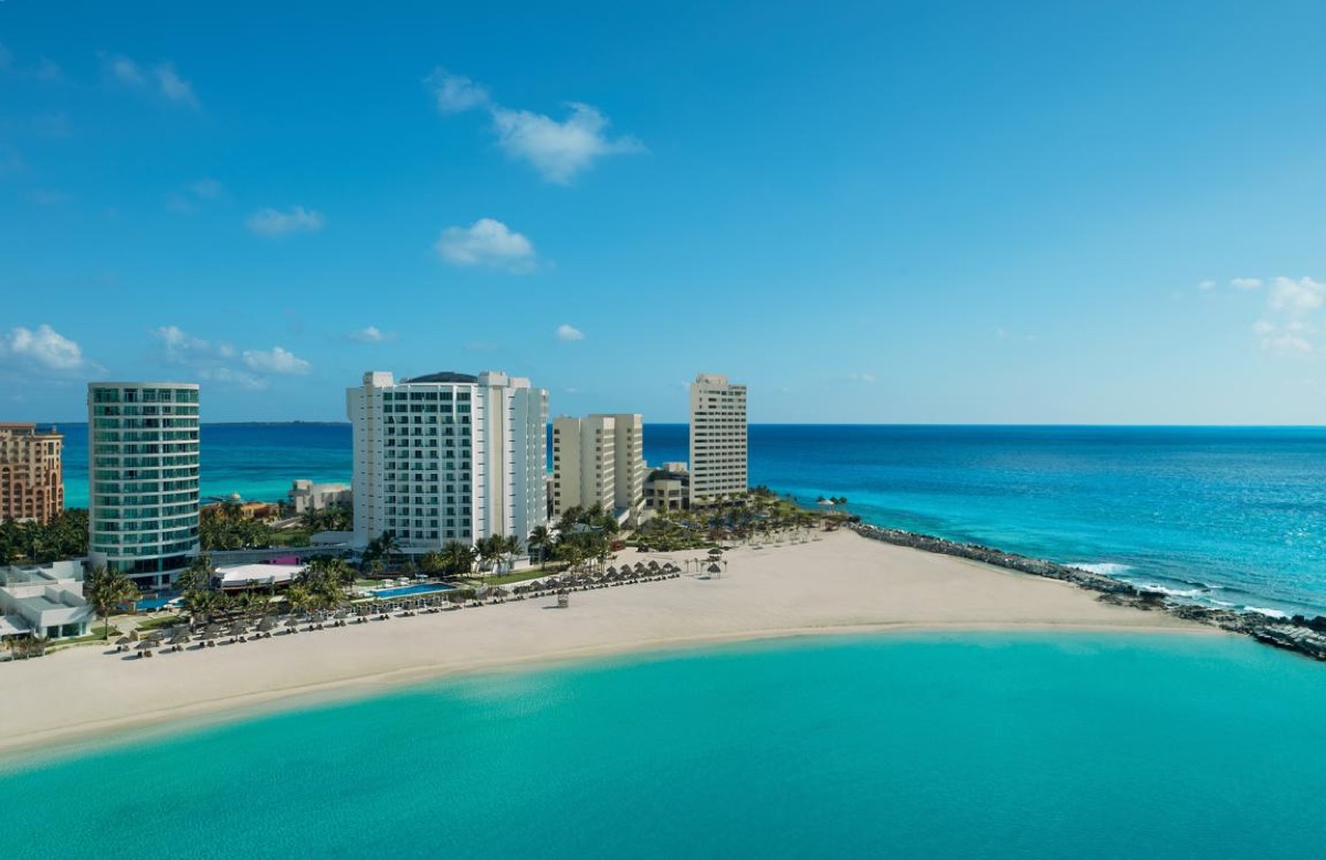 Krystal Grand Cancún