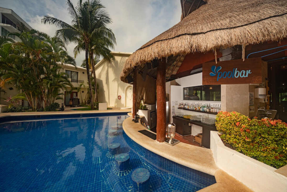 Laguna Suites